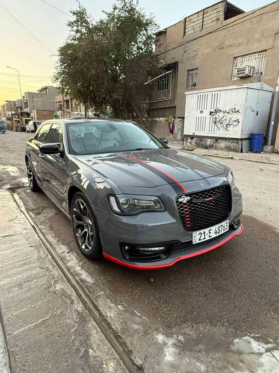السلام عليكم للبيع كرايسلر 300s2019 كندي بدون ضرر فقط دعاميه محدثه سبورت لون مميز
بانوراما شفتات كير ماوس تدفئه كشنات سياره مغلفه كلهه PPF

مسوي عليهه اضافات كامله 

سياره استخدام شخصي فقط جاهزه من كلشي بشرط وباقي المواصفات معروفه بأسمي السياره مكانهه بغداد السياره جديده واحلى من الصور

للاستفسار *********** متوفر واتساب

ماشيه 56 mil
