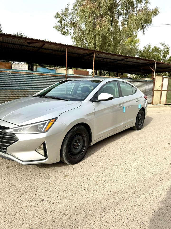 سلام عليكم النتره موديل2019بيه تلث قطع بدون دواخل سياره رقمه واصط مشروع وطني هزه جديده تحويل ثاني يوم سعره 120مكاني زعفرانيه ‭٠٧٧٣ ١٧٣ ١٤٥٣‬
