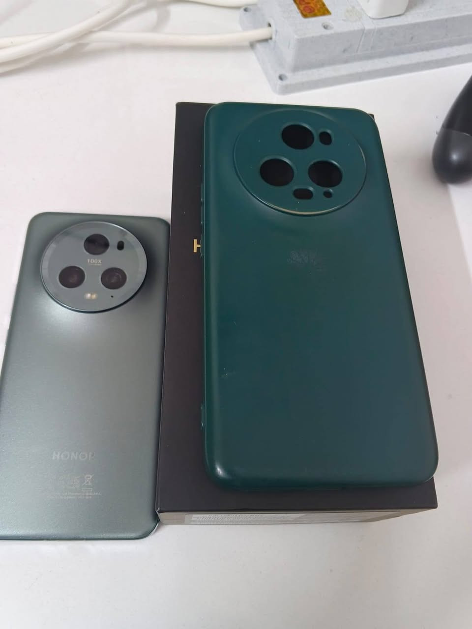 جهاز هونر ماجك 5برو نسخه عالمي للبيع السعر 500كامل ملحقاته توصيل موجود


**إذا كنت صاحب هذا الإعلان وتريد حذفه لأي سبب، رجاءا أرسل رسالة إلى الدعم الفني**