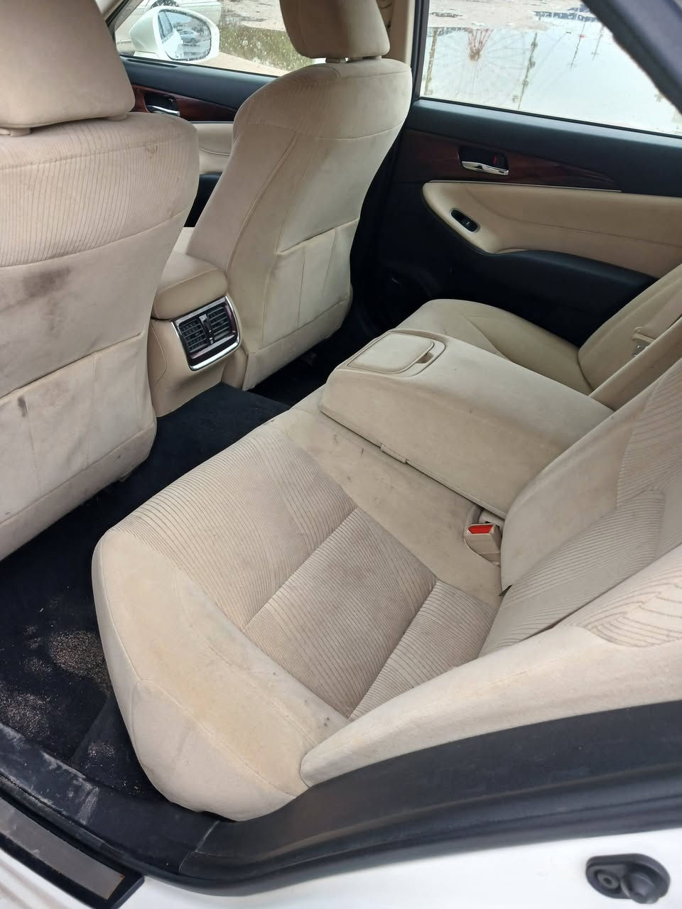 سلام عليكم سيارة كراون دخول جديد مديل  《 2014》دواخل بيجي ابيض صدفي كفاله ضربه وكصه ومكينه وكير فقط مكينه 6 سلندر بانزين ادوات ادوات ادوات عنوان بصره السعر 155 بيها مجال بسيط للشراي رقمي ***********
