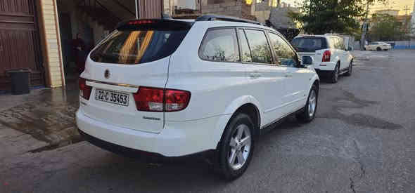 سانگوێنگ کایرۆن 2012فول مواسە فات گێڕومەکینە مارسیدس سێ پارچەو نیوی بۆیاخە بێ ناوگرتن سەنەوی هەزە تازەیە سعر{73}***********
