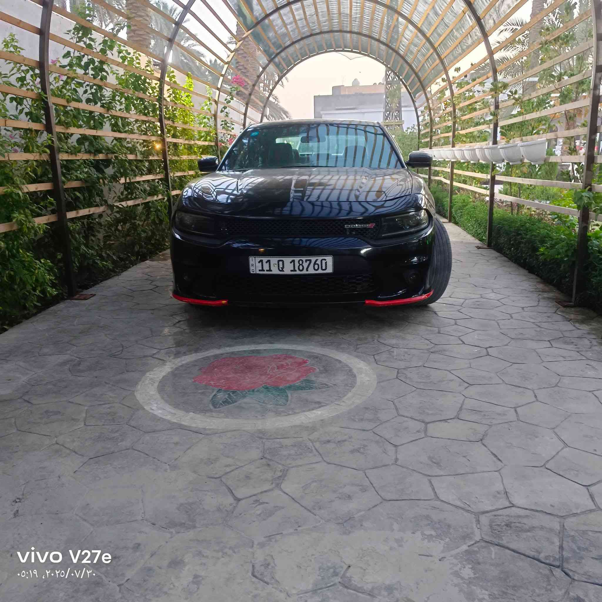 السلام عليكم ورحمة الله وبركاته
جارجر sxt بلص  محرك 3600  موديل 22 أصل رقم بغداد باسمي 
ماشية 31الف 
فول مواصفات 
فتحة سقف 
كشنات جلد 
تدفئة كشنات خلفية 
تدفئة +تبريد كشنات امامية 
تدفئة ستيرن 
بصمة ابواب +صندوق
ويل 18 ابلادي عليهن تخم تايرات اصلي 
منضومة زنزن 200 دولار 
السيارة جديدة وخير من الله بمعنى الكلمة ما تصرف ربع عليهه 
 خط مامشتغلة مال بيت 
السعر 170$ وبيهه مجال 
للعلم السيارة مصبوغة عام 
مامتواجد على الخاص للاتصال ***********
 واتس اب موجود 
العنوان بابل
