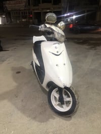 نظيفه وما بيها شي اسمه ياماها الي يريده السعر210 للاستفسار اتصلو علا ا...