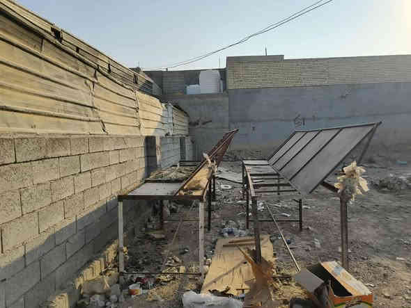 السلام عليكم ورحمة الله وبركاته
توجد اميوزه مخضر للبيع نضيفات مثل نا موضح في الصور الطول ٦ متر مع ارتفاع مترين اله....
تفصال جديد.

+توجد ميز دخل مال
مكاني التقاطع النهروان

للاستفسار الاتصال على الرقم او تواصل خاص
***********
