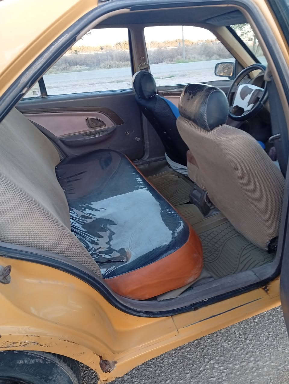 السلام عليكم بيجو 405موديل 2013تبريد شغال تحويل تواصل ***********
