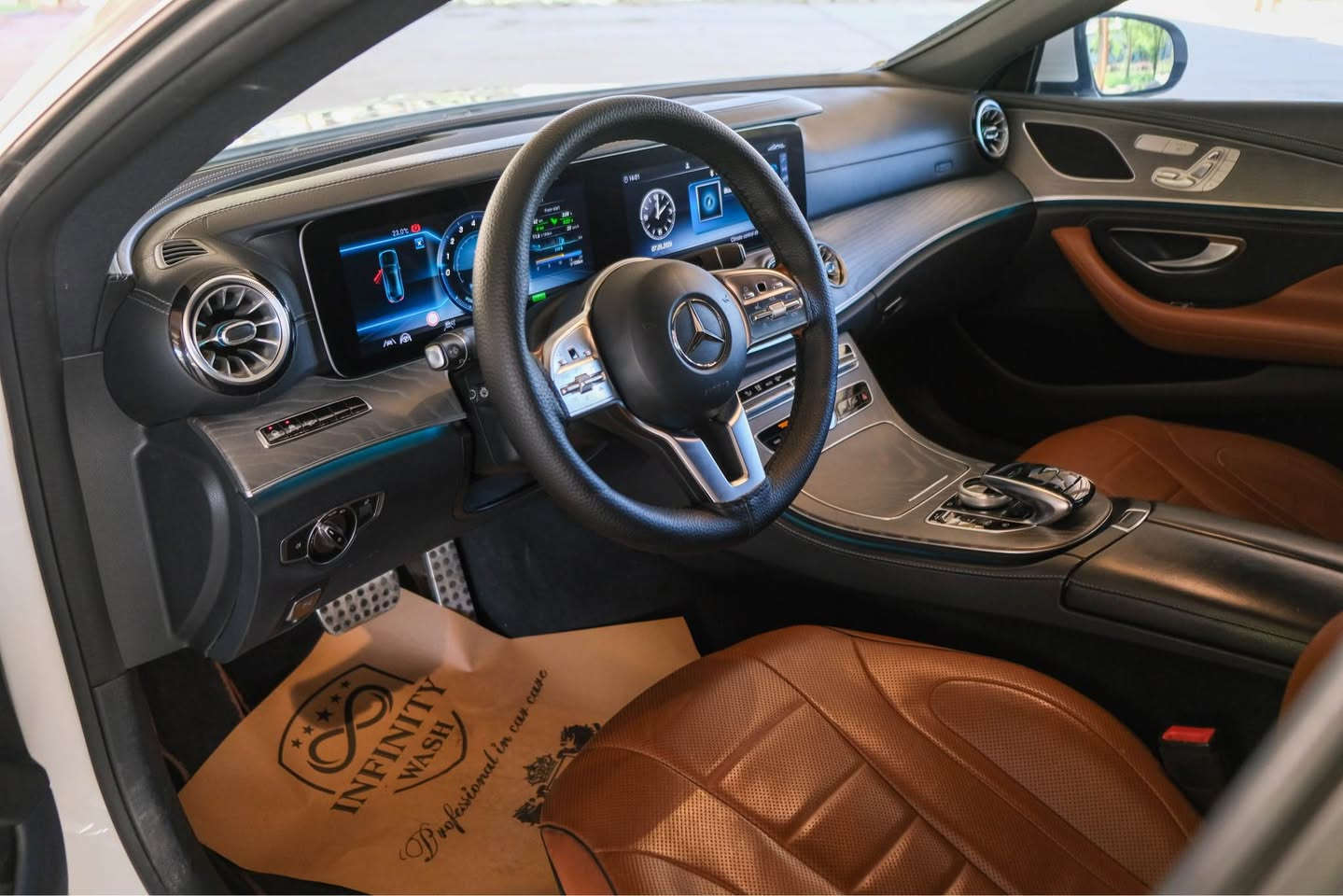 کوردی/ عەرەبی
Mercedes CLS 450 2020 
* سەیارەکە وارد ئەلمانی دوو سویچە  
* شەش بستۆنی تۆربۆ (v6 tourbo)
* ماوەی رۆشتنەکەی ٥٥ هەزار 
* مواسفات (داتاشۆ/بەسمە/حاسەی ٣٦٠ دەرەجە/رادار پێشو دوا/ لایتی داینامیکauto/ کامێرا / لیدی ناو داشبل ٦٤ مۆد / auto start-stop/ تەحدید سورعە/راداری لاتەنیشت /کوشن خەزن /کوشن مەساج / کوشن سارد و گەرم /ویلی ٢٠/شحن وایەرلیس/ دەبل ماوس ……زۆرمواسەفاتی تر 
* سەیارەکە بێ بۆیاخ بێساردە هیچی پێوە نیە
* سەنەوی تازەیە بەناوی خۆمەوەیە کتابی جام رەشی لەگەلە ٪٨٠ 
* شوێن :سلێمانی 
* ژت:***********
* وتس اپ:***********

‎للبيع Mercedes Cls450 2020
3000cc دبل توربو🚀🚀
‎5كامرات
‎داتا شو
‎اوتو بارك  
‎دبل ماوس
‎جنطه كهرباء
‎شاحن وايرلس
‎لايتات مالتي بيم
‎كشنات كهرباء (4وضعيات تحكم) 
‎كشنات تدفئة وتبريد
‎رادار امامي 
‎رادار خلفي
‎نقطه عمياء
‎تحديد مسار
‎حساس امامي وخلفي 
‎داخل الوان 64 لون
‎لايتات زينون داينمك  
‎ ماشيه 98 الف كيلومتر
‎ويل 20 اصلي 
‎وبعد بيها هواي مواصفات معروفه 
‎السياره وارد  الماني مكفول كفالة عام بدون صبغ بدون بارد سياره بها بصمتين بلادي
‎مكانها السليمانيه
‎للاستفسار:[***********] السليمانية, العراق
