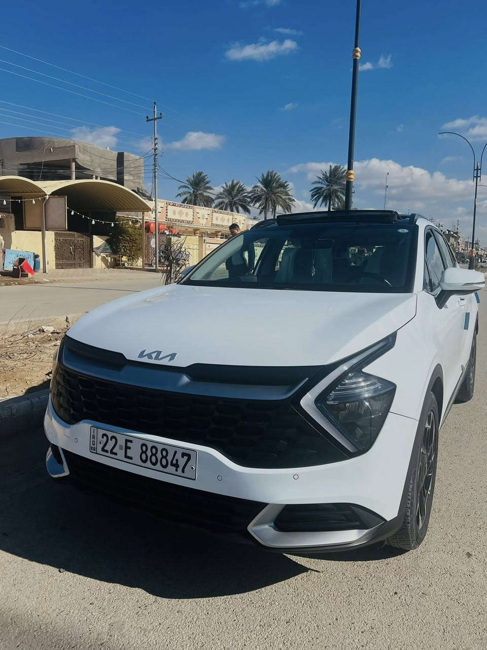بسم الله الرحمن الرحيم 🤲
كيا سبورتج2023 خليجي  مواصفات ((واحد على واحد ))

السياره رقم أربيل بأسمي نظيفه طخه بالجاملغ الأيمن
مصلح بواسطه B d r كارت قليل و رصعه مال حصوايه بل باب  وتكحيله  تعال أخذ سونار وشوف بنفسك كير ومكينه كفاله السياره جديده بمعنى الكلمه  بصمات 2 

مواصفات السياره :🏎️

بانوراما ✅

كرسي كهرباء 🪑

تدفئ كراسي ♨️

هيتر ستيرن 🔥

جنطه كهرباء⚡️

دخول ذكي ✅

ويل حجم ١٩ 🚗

داخليه لون بيج ⚪️

لايت + بك لايت لد 🔦

نقطه عمياء 👉🏻

اشيار في المرايا + مرايا كهرباء 🚨

اربع انضمه قياده eco/normal/smart/sport☠️

حساسات اماميه 

حساسات خلفيه 

كاميرا خلفيه 📷

شاشه اصليه نفكيشن 📍

لايت زنون مع عدسه دواره 🔦

لد نهاري 

محرك ٢٠٠٠ دوش 

تحكمات ستيرن ✅

قطعتين تبريد ❄️

سايد بريك كهربائي ⚡️

اوتو هولد 🔥

تثبيت مسار 😍

شباك بيانو بلاك 🖤

كشافات ضبابيه 🚨

شفتات ستيرن

شاحن واير ليس 🔌

تبريد شاشه ❄️🧊
ماشيه 32kmالف حقيقي 
السياره مأخذه زيرو ع أيدي 

 

هواي بعد مواصفات مامذكوره 👍🏻🏎️
سعره ٢١٧وبيه مجال 

مكاني كربلاء 
لاستفسار 📞☎️***********
