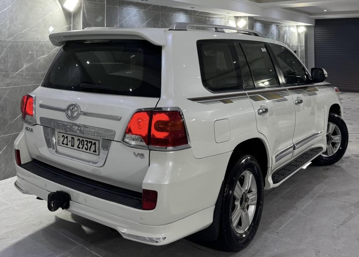 بۆفرۆشتن. ✔️📦📦للبیع

‏‎تۆیۆتا لاندکروز‎ 2013  GXR 🇯🇵 
‏‎فول فول مواسە فا ت 
‏‎کوشن جلد  ‎کوشن کارەبا  ‎لایت لید

‏‎و‎سلا یت ‎سە لا جە  ‎فلچە  ‎هۆ ک 
‏‎و‎مە رکە زیە  ‎سە یارەکە لۆک لۆکە 

‏‎تەنها101 هەزار  کم رۆیشتوە 

‏‎مە کینە و گیری بە شەر ت  

‏‎و‎بۆیا خی نییە  
‏‎ و‎یەک پەلە ساردی هەیە 

‏‎ و‎سە نە ویو ژینگە ی تا زە یە  
‏‎و‎چوار تایە لۆکی لە ژیرا یە 

سعر /في التعليق يتم الرد فورا على المسنجر ✍🏻

نرخ/ لە کۆمێنت بنوسە یەکسەر وەڵام دەدەیتەوە 📮

‏‎ژمارەی خاوەنەکەی 
***********
