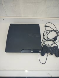 بلي 3 سلم للبيع الجهاز مهكر فول نضافه كامل ملحقات السعر 100الف 0781429...