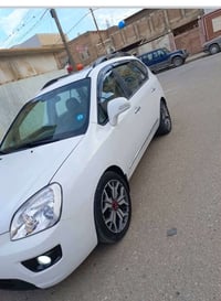 كيه كارنز ٢٠٠٩ مكفوله بس هلالة جوملغ /07814380170 /سعر ١٣٠