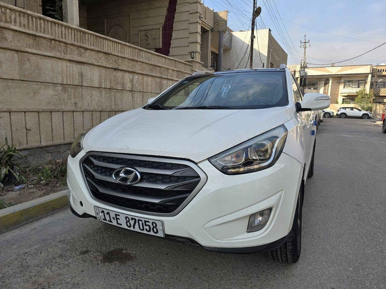 توسان ٢٠١٣ خليجي رقم بغداد دولي هزه رقم سنويه جديد محرك ٢٠٠٠ دووش بانوراما شاشه كبيره كامرا تحكمات اشاير بلمري داخل لونين بيه مكانات صبغ  السعر 118  الاتصال ***********
