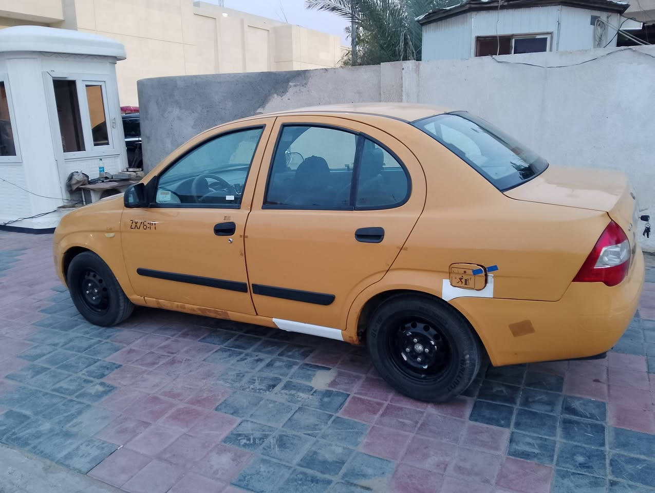 السلام عليكم اخوان عندي طيبه للبيع سياره مكفوله من ضربه وتبديل سياره بيه رشات صبغ جمال بس اني ابيع حزام عن الحلال والحرام سياره مصفره هئيه وغرامات حداديه جديده تخم تاير جديد سياره عارضها 37وبيه مجال بصيط حك جيه مكاني كربلاء. تحويله ثاني يوم راعيه قريب علينه قابل لتفاوض ‏‪0771 767 0462‬‏ معلومه مكلف بنشر
