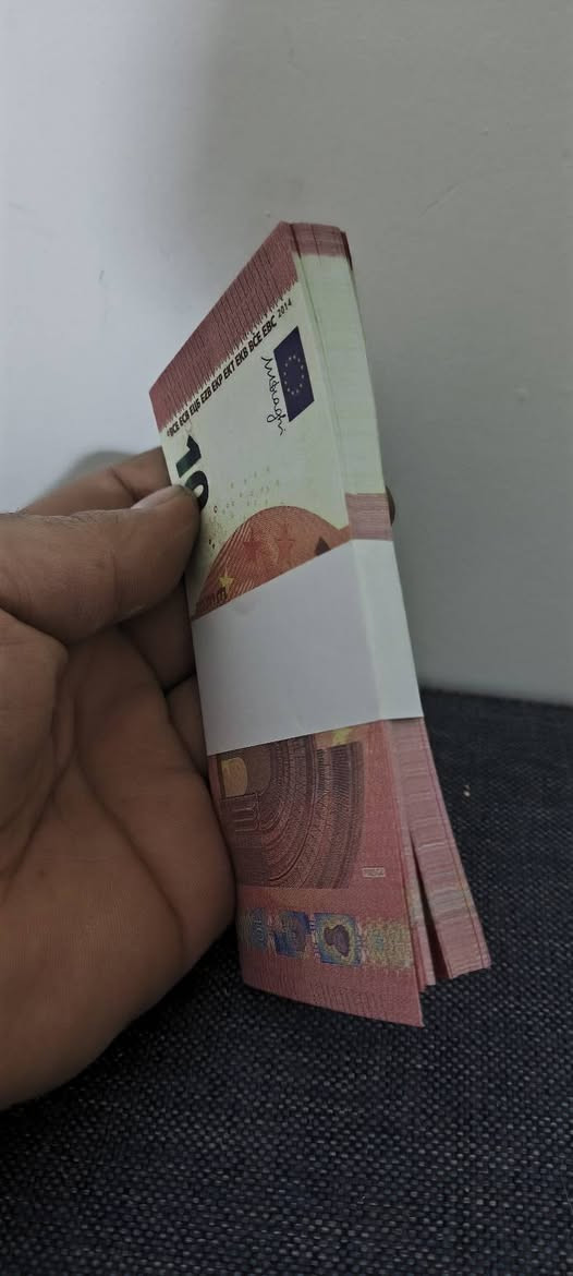 اسعار جدا مناسبة ،الصور الاخيرة خاصة بالشباب


**إذا كنت صاحب هذا الإعلان وتريد حذفه لأي سبب، رجاءا أرسل رسالة إلى الدعم الفني**