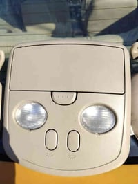 حافظة وشمسيات نيسان صني كوري و ياباني حافظه 25 شمسيات 30 فول نضافة 078...