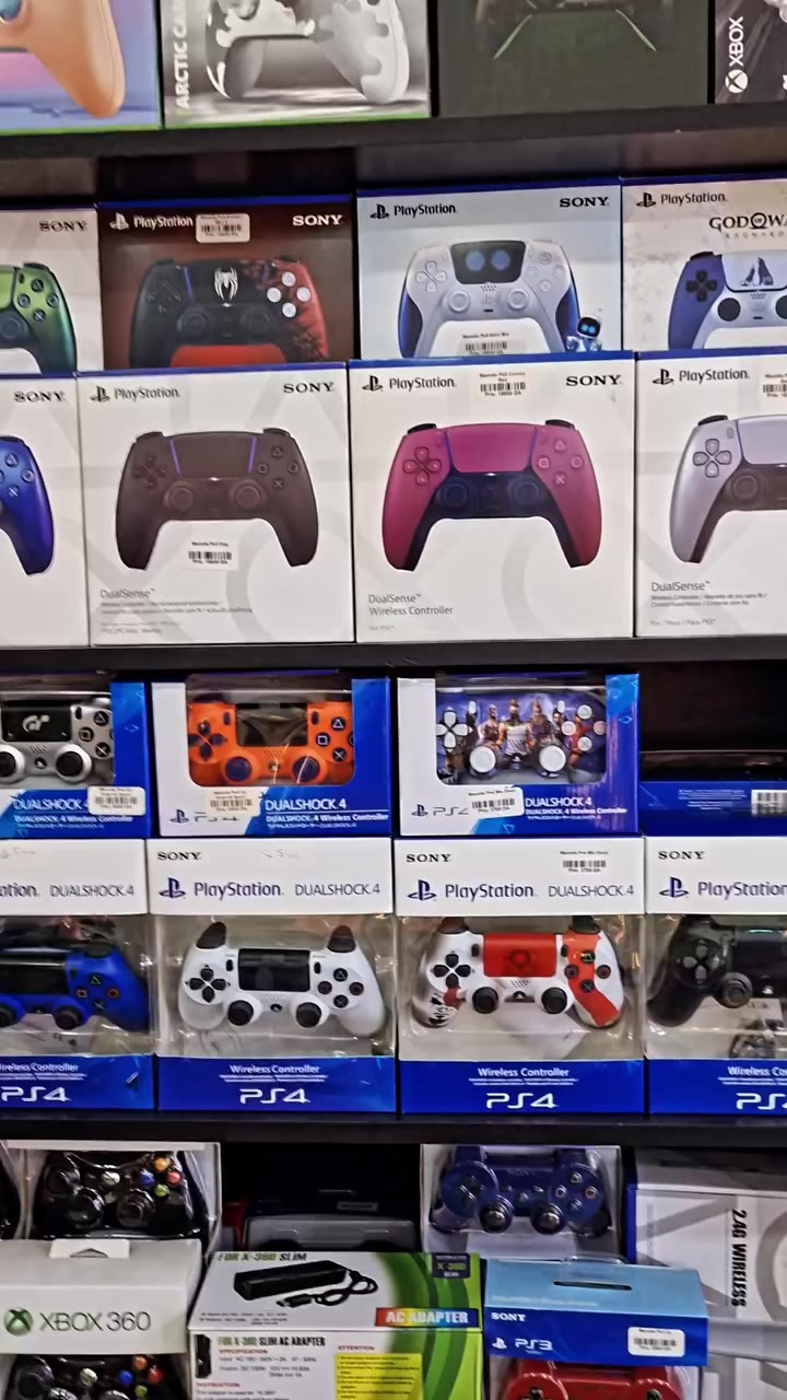 🎮 إكسسوارات الجيمينغ متوفرة 🔥
كل ما تحتاجه لتطوير تجربة اللعب متوفر عندنا 👌
🟩 مَنيطات PlayStation & Xbox
🟩 سماعات Gaming عالية الجودة
🟩 عجلات سباق (G29 / G920)
🟩 لوحات مفاتيح ميكانيكية
🟩 فأرات Gaming
🟩 قواعد تبريد للأجهزة
🟩 كابلات وإكسسوارات متنوعة
⚡ جودة ممتازة وأسعار مناسبة
🎯 مناسب لجميع الجيمرز
🚚 التوصيل متوفر
📩 راسلنا لمعرفة الأسعار والتوفر
💥 الكمية محدودة
#gamingdz #gamersdz #gaminggear #accessories #gamepixel


**إذا كنت صاحب هذا الإعلان وتريد حذفه لأي سبب، رجاءا أرسل رسالة إلى الدعم الفني**