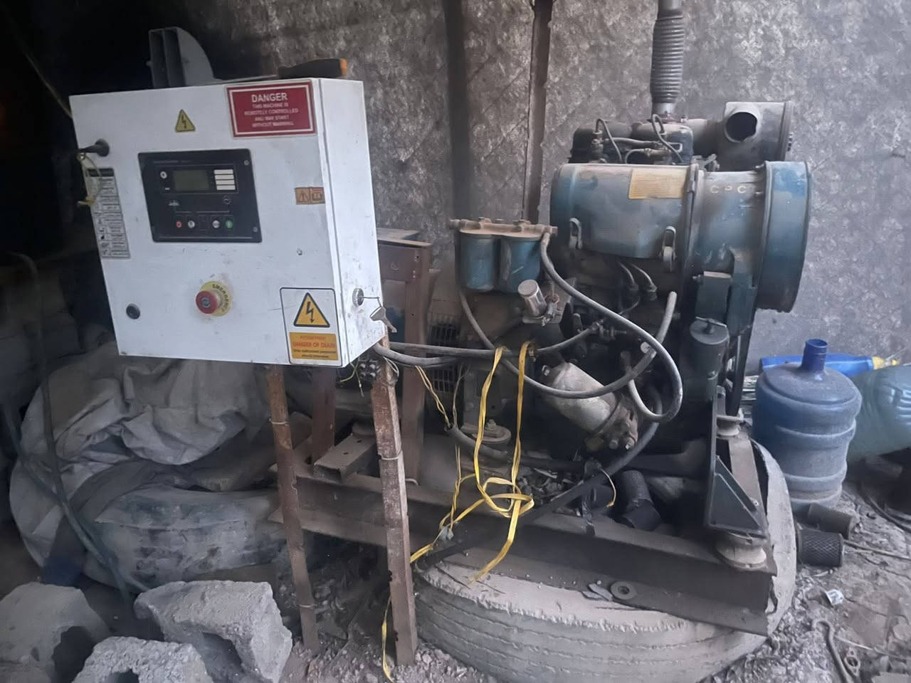 مولد دويز 2 بستم هندي باب اول 60 امبير
ديالى بعقوبه ***********

سعر 16 بي مجال

