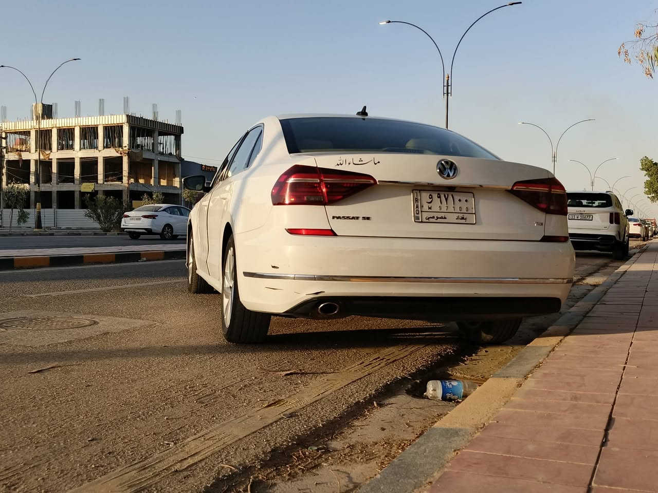 للبيع
VW PASSAT SE  2018

فولكس واكن باسات 2018 

محرك 2000تيربو 
عداد 83000m 
حدادية جيدة
مكينه جديدة مامفتوحه
تايرات جدد
داخل بيجي واسود

مواصفات ...... 

دخول ذكي
توقف ذاتي
رادارات جانبية 
كامرة
شاشة كبيرة 
كار بلي
بصمة
فتحه سلايت 
تدفئة كشنات 
تبريد قطعتين
كشن سايق كهربائي
. .................... 
باسمي السيارة
رقم بغداد 
مكانها نجف 
السعر 140$ وبيها مجال

***********
