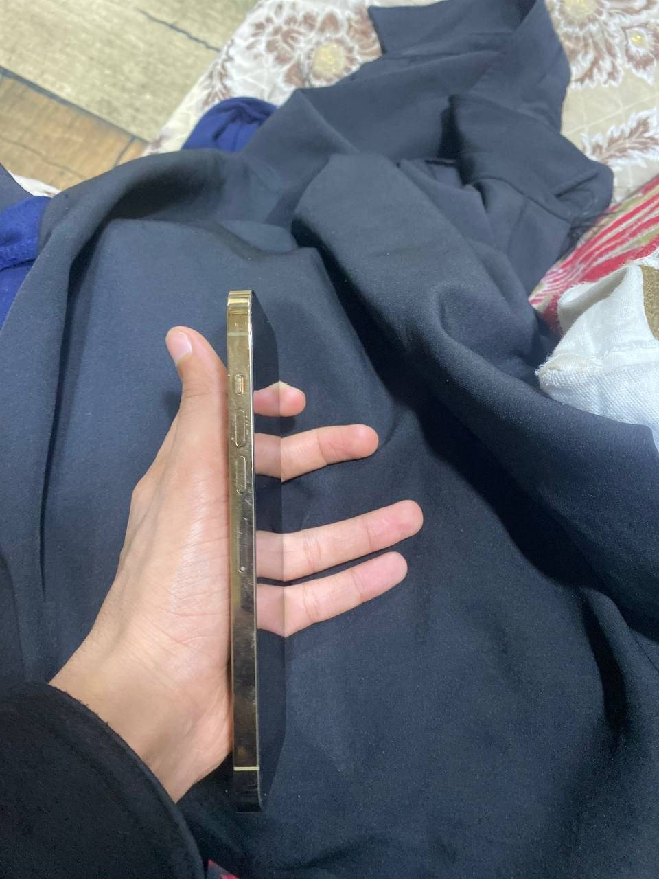 سلام عليكم ايفون 13PRO MAXذاكره 256جهاز نضيف ومامبدل اي قطعه بطاريه 82بلاد ما ملعوب بيها الجهاز كلش نضيف والبطاريه لبلاد ماتصرف مواصفات امريكي لان ماكو 13بروً ماكس شرق اوسط سعر700 المكان البصره المعقل كامل ملحقات ويه كارتون للستفسار***********
