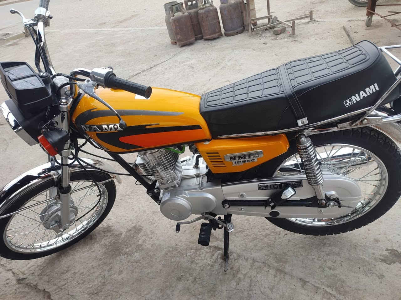 سلام عليكم دراجه لبيع 
مديل 25
وراق سكنر 
سعر 950وبيه مجال 
هاذه رقم راعيه 

*********** ‏
