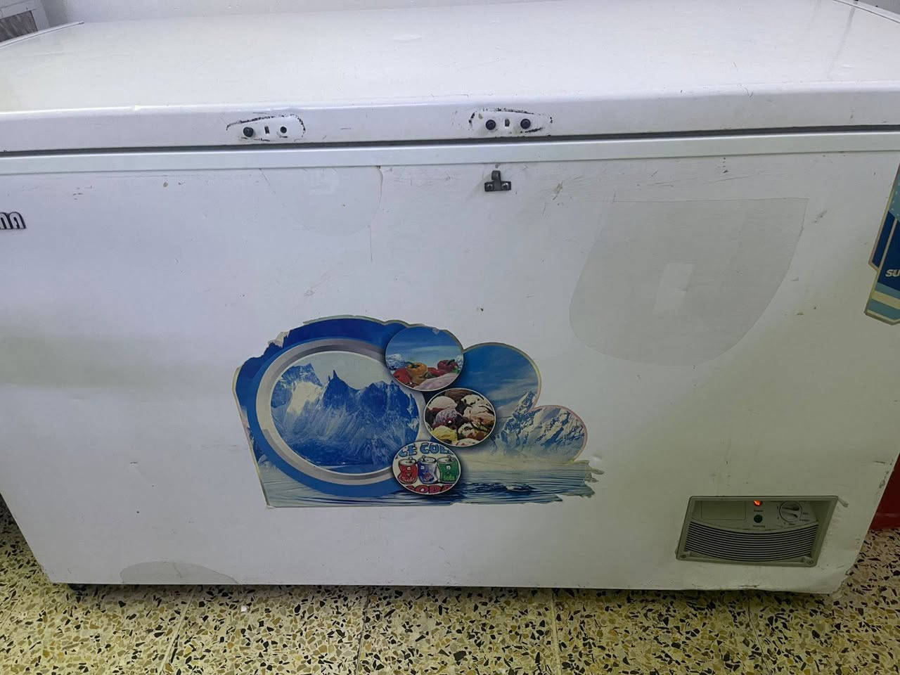 السلام عليكم
ثلاجة نظيفة مع مجمدة عدد ٢ نظيفات جدا مكاني الغزالية
***********
