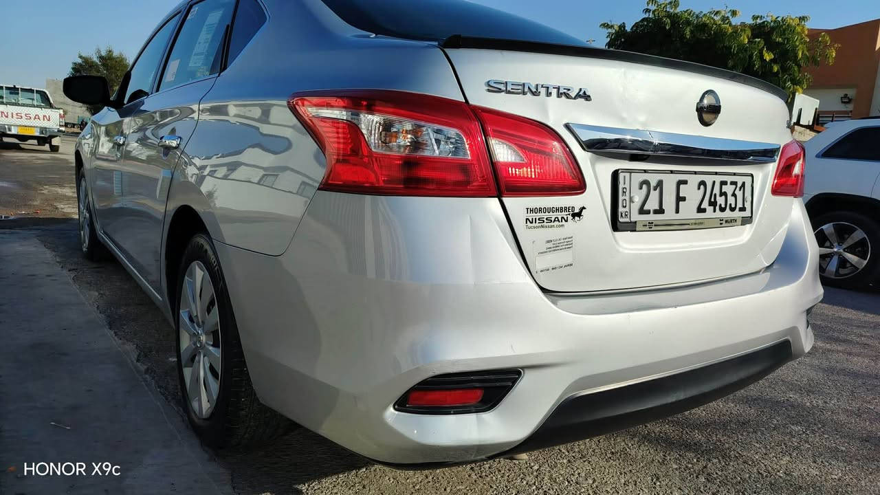 نيسان سنترا موديل 2017 sv 
بيه قطعه ونص صبغ بدون دواخل جاملغ و ربع بنيد
*********** كيفري, ديالى
