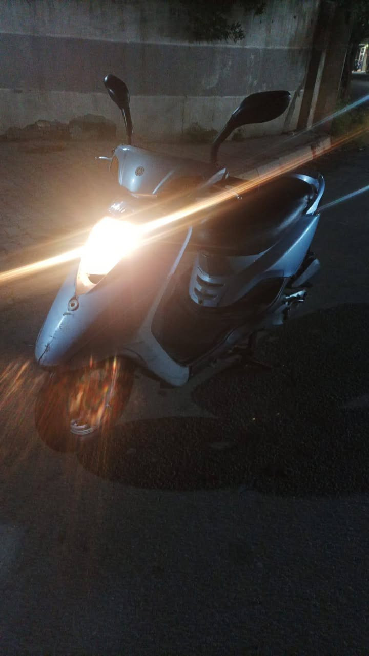 سلام عليكم دراجة بريز ١٤٠ نكرة سلف مكينة مكفولة كهرئيات كاملة قفل ستيرن قفل جنطة كابريتر اصلية سلف اصلي سعرها ٤٥٠ مكاني بغداد الحرية ***********
