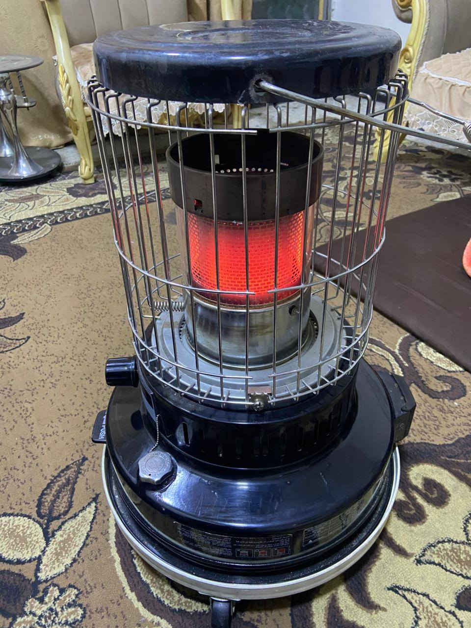 للبيع كرونه حجم الكبير استعمال اقل الشهر ابيع بسبب بطاقت النفط ماعندي اخذتها 250   الف وبيعها 125 الف بالعافيه الي ياخذها ***********  بي واتساب مكاني الدورة
