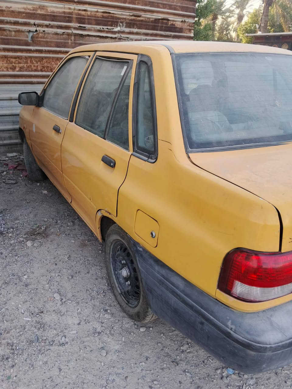 السلام عليكم ورحمه الله وبركاته سايبه للبيع 2014 مكان بغداد جديده السعر 24 ورقه(()) ***********
