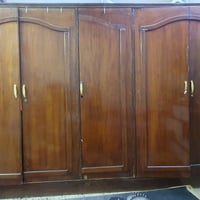 كنتور خشب ٥ ابواب  عرضه ٣ متر .. عمقه ٥٥ سم و ارتفاعه ١٩٠ سم سرير ابو ...