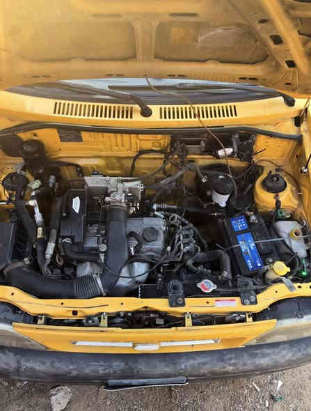 سايبة 2018 السعر 43
صدر جديد ..مكينة كير وين ميعجبك
افحص ..السيارة بيها بارد شبر بين البيبان 
وخياس جاملغات بالهلال
شاشة بلادية السيارة عليها ادامة جديده 
منضومة تبريد جديده بقا بس قبق الفان الي جوة الدشبول مشاده 
رقمها بغداد مشروع وطني تحويل ثاني يوم 
اتصال ***********

واتساب ***********
