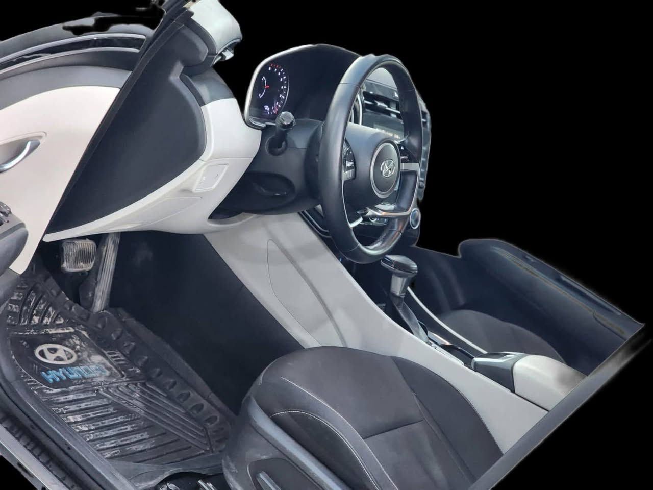 توسان موديل 22خليجيه  رقم بغداد الجديد بسمي فول مواصفات عده البانوراما  بيهة صبغ بل مصطره مال جنطه بدون داخل بدون فتح  السعر 192 عنوان بغداد اليوسفيه موبايل *********** بيع او مراوس حسب القناعه
