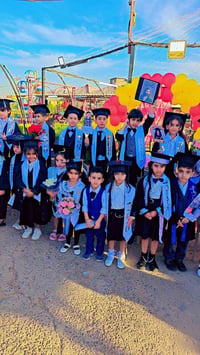 روضة الطفل السعيد • دوام يومي • أنشطة تعليمية وترفيهية