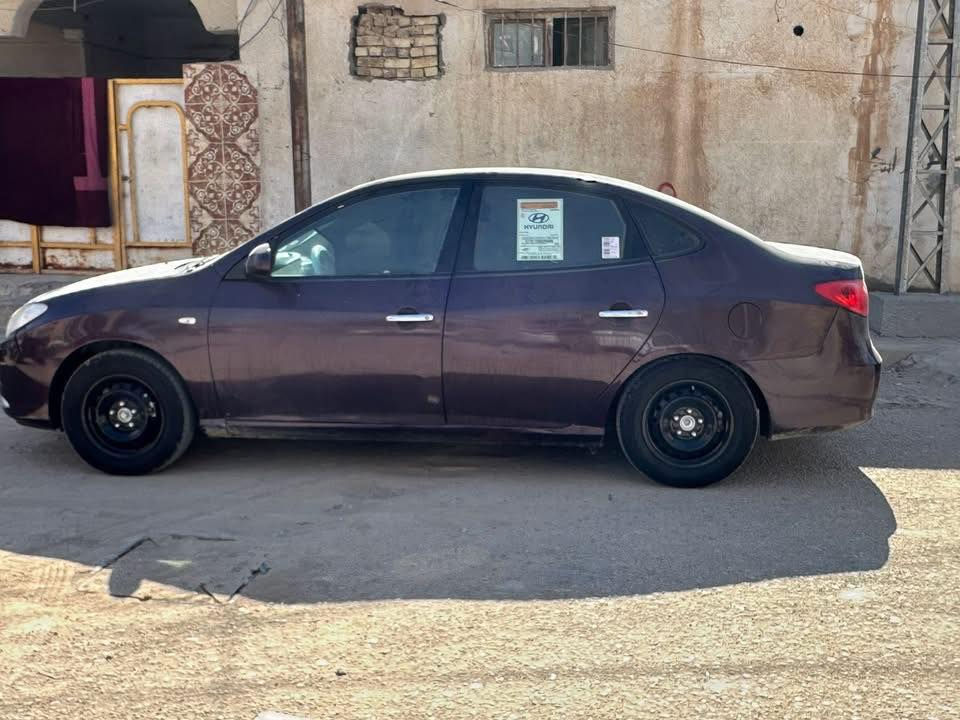 السلام عليكم النترا ادوات ادوات 2010 كصة جنطة لون كرزي مرقمة وكاملة سنوية لل29 تاير وحدادية 75‎%‎ مكينة 1600 دكشن عالي السعر 45 وبيها مجال//مكان ميسان//***********
