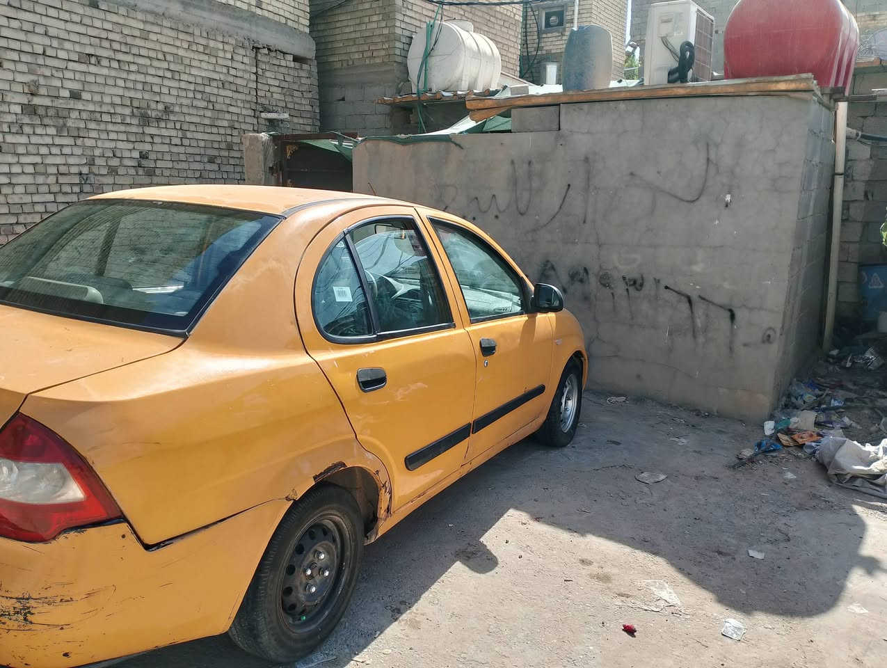 سلام وعليكم عندي طيبه موديل 2015 للبيع السعر 24 وبيهه مجال العنوان الامين شارع المكاتب تواصل ***********
