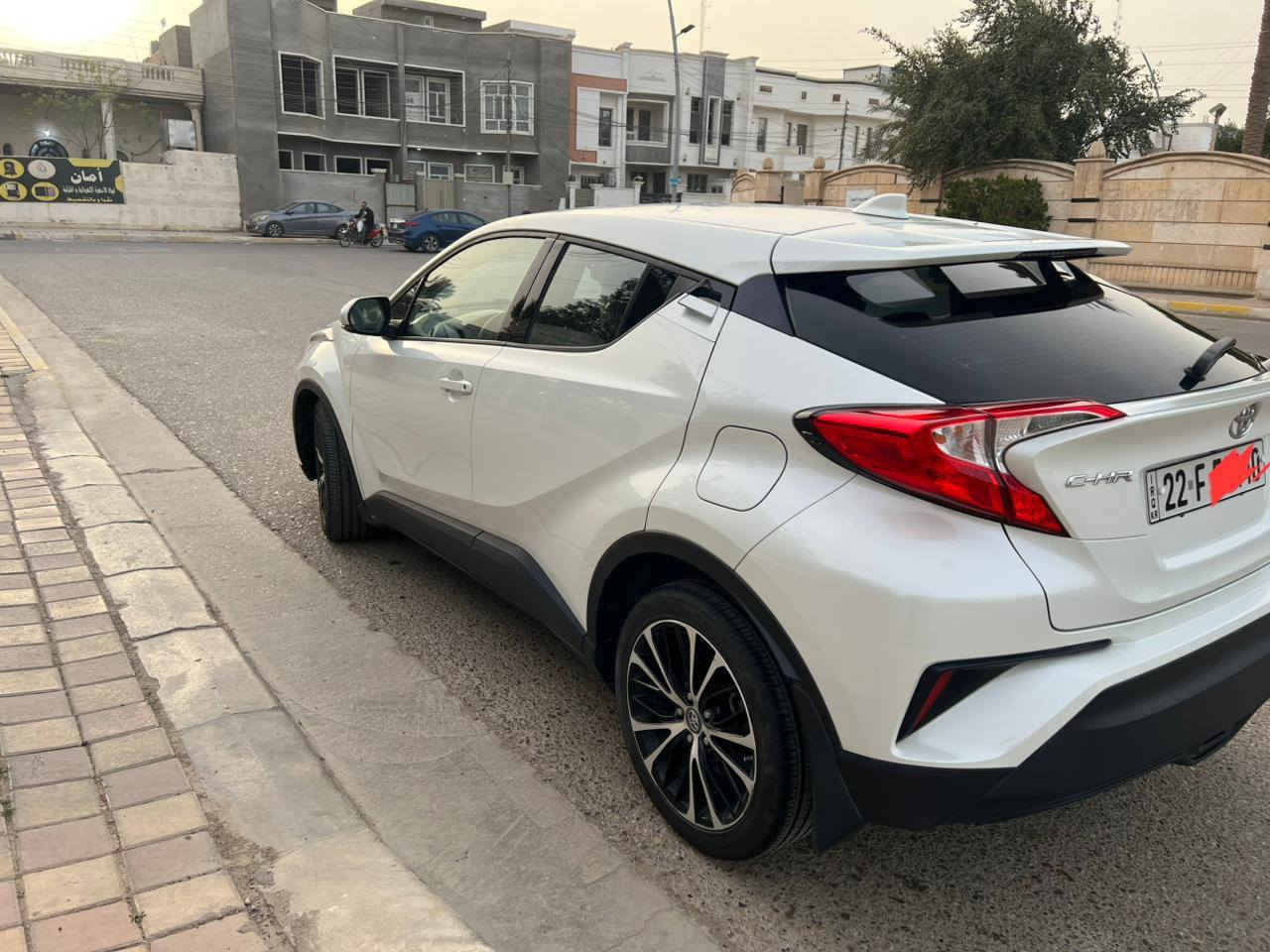 للبيع تويوتا CHR موديل 21 جديدة بمعنى الكلمة محرك 2000 بنزين مو هايبرد رقم اربيل بأسمي 
للاستفسار ***********
