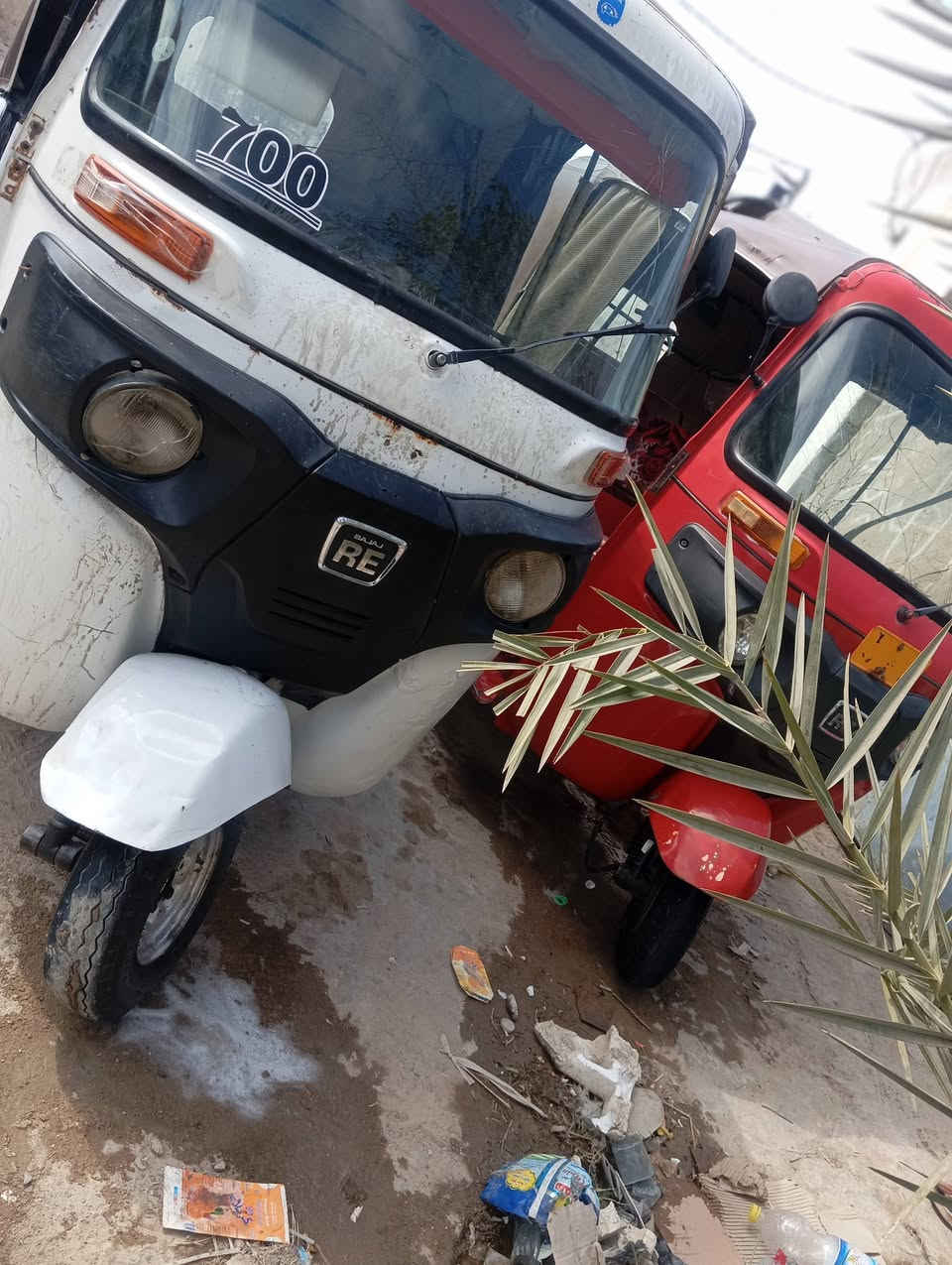 سلام عليكم تكتك لبيع اوراق وكيله لحيدر تصل ***********
