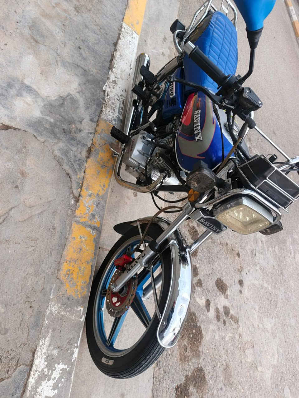 دراجة ايراني للبيع موديل 21 نضيفة نضافة فول بيه كمرك 

السعر 700 وبيه مجال 

الموقع الفلوجة

الرقم الواتساب ***********
