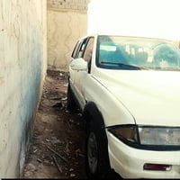 سياره للبيع مكينه بطه 2500بيع كوم حديده سعر 15وبيه محال07736591501واني...