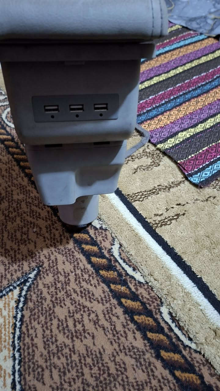 سلام عليكم اخوان قاعده مال نسيان هندي اصليه كامله وشغاله فيت مبدل جديد وكلاص جديد طوفه شغاله على فحص وتجوه مال نسيان ثنيهن 50 الف مكاني بغداد الزعفرانيه ***********
