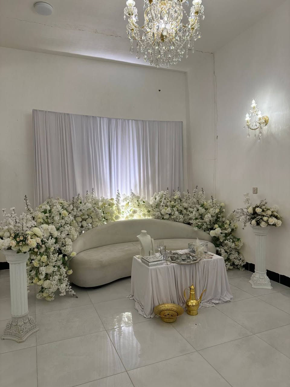 الف مبروك للحجز مراجعه قاعة الاميرات الإسكندرية  قرب النفق***********
