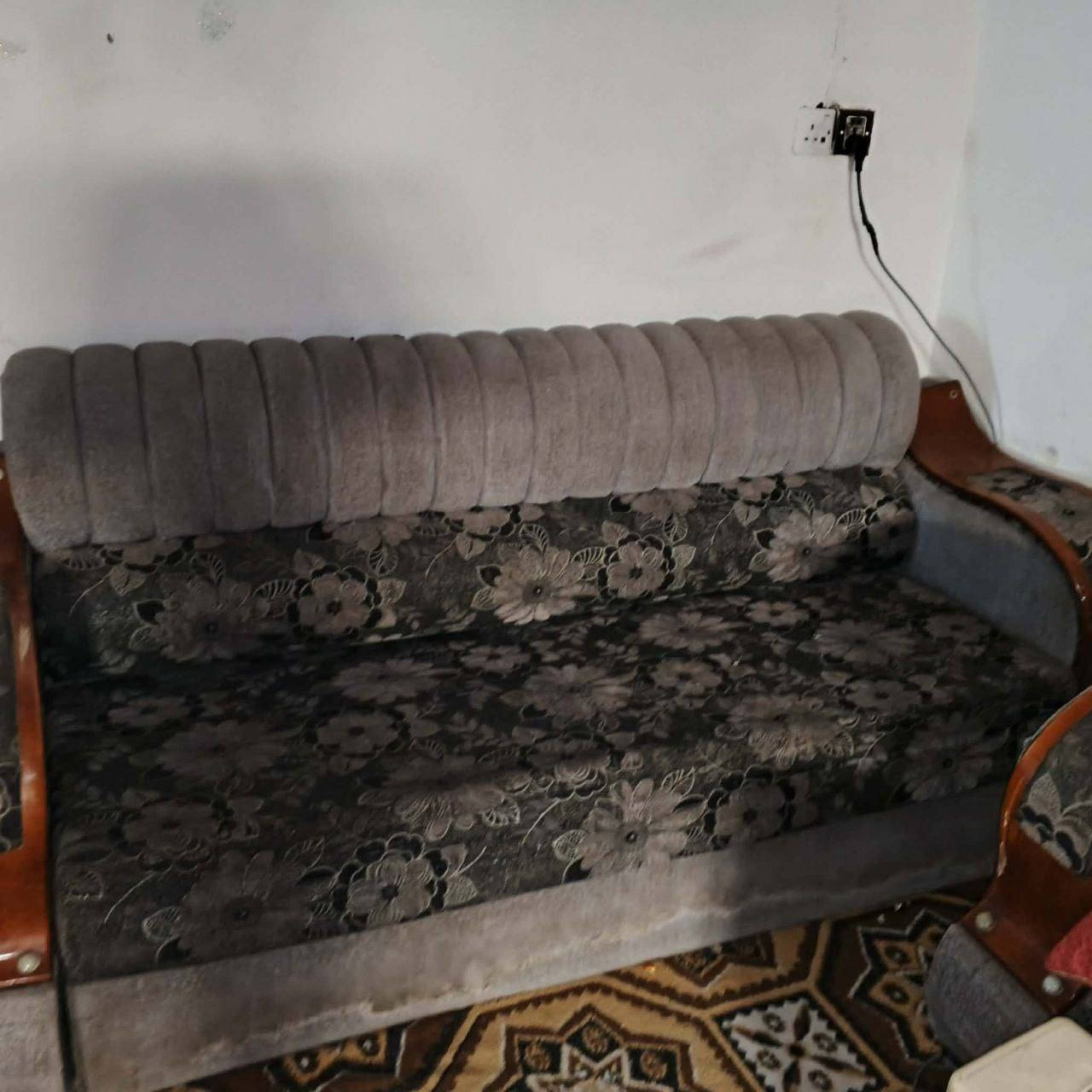 تخم 8 مقاعد للبيع
قديم ويحتاجله تصليحات 
بس كولش رخيص سعره 65 الف فقط 🔥 
عنوان الكوت حي الحكيم قرب المجسر الحولي


**إذا كنت صاحب هذا الإعلان وتريد حذفه لأي سبب، رجاءا أرسل رسالة إلى الدعم الفني**