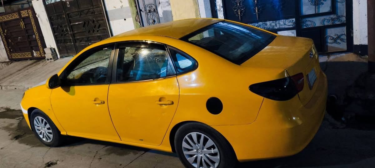 سلام عليكم النترا موديل 9رقم صلاح الدين مشروع وطني كير محرك 16دكشين عالي شرط تبريد صدر امامي خلفي جديد دفتر بانزين بيها قطعتين بونيد وجامرلق بدون دواخل السعر 95وبيه مجال لاستفسار ***********
