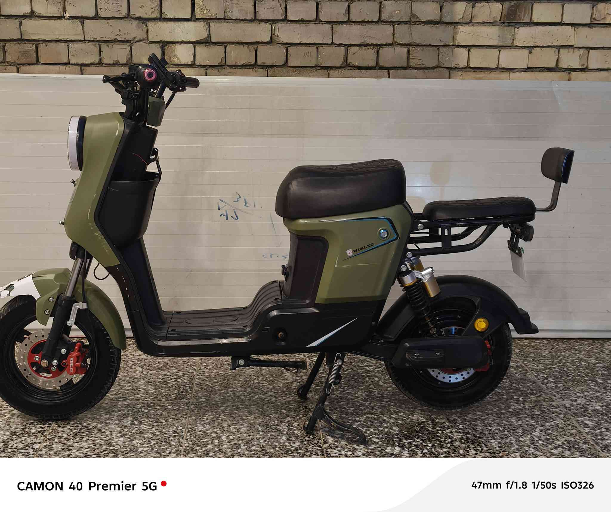 دراجه شحن للبيع ار 9 فول مواصفات بطاريه خمسه السعر 350 وبيها مجال العنوان ديالى خان بني سعد الرقم‏‪***********‬‏
