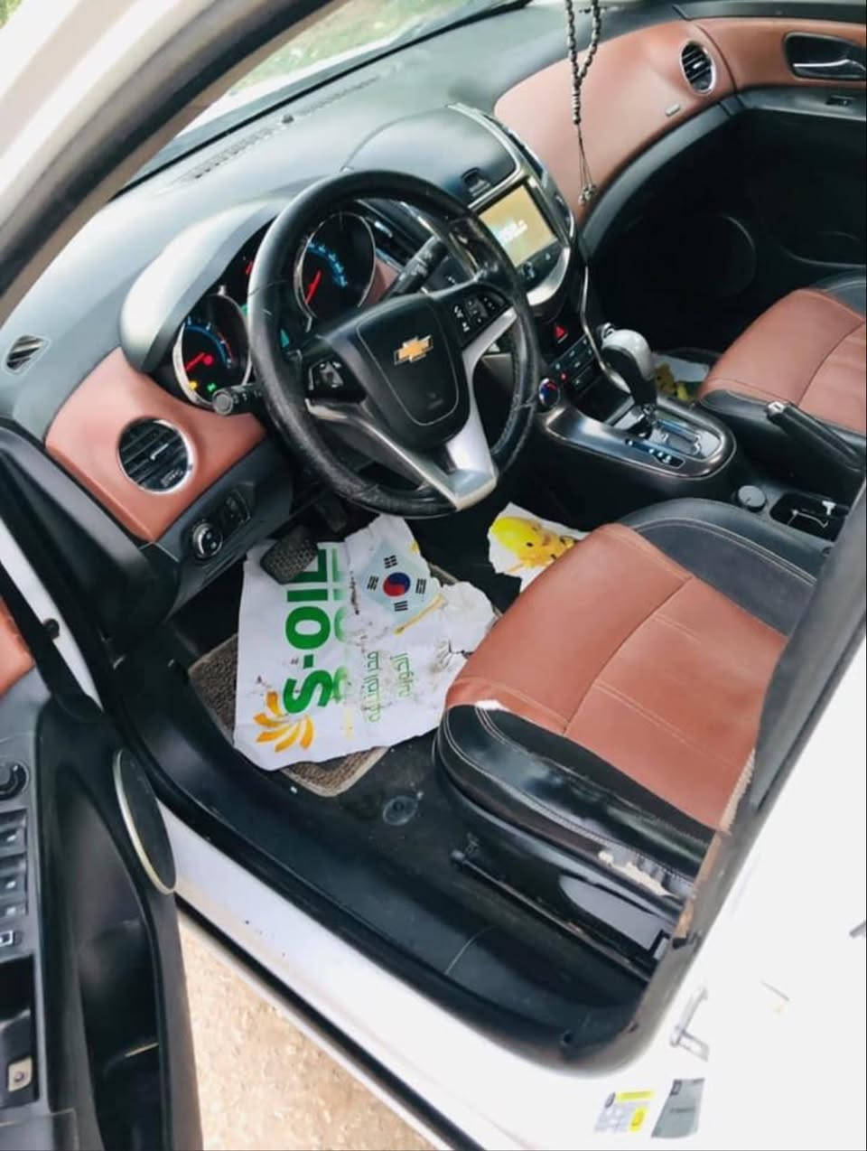 للبيع شوفرليت كروز موديل 2016 خليجي فول مواصفات Lt2 محرك 1800 سياره بيه 4 قطع صبغ بدون دواخل بدون ايرباك كير ومحرك مكفولات السياره حلوه ومابيه نقص للبيع السعر 90 للتولصل ***********
