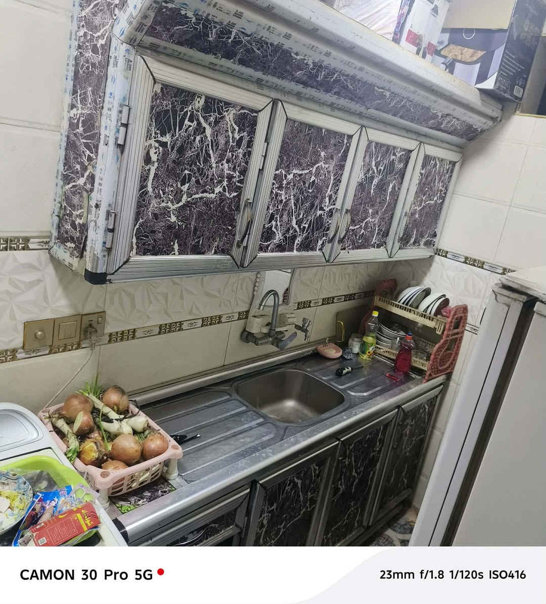 السلام عليكم
كاونتر نضيف 
السعر 200
مكاني الكيارة مدينة الصدر


**إذا كنت صاحب هذا الإعلان وتريد حذفه لأي سبب، رجاءا أرسل رسالة إلى الدعم الفني**