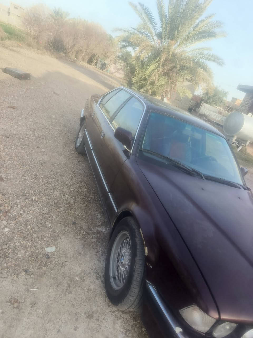 بي ام موديل 91 مكينه جديده رقم بغداد تحويل مباشر لون كرزي مصبغوه صبغ جماليه فقط كير ومحرك كفاله تدفئه وتبريد شغال ‏‪***********‬‏
