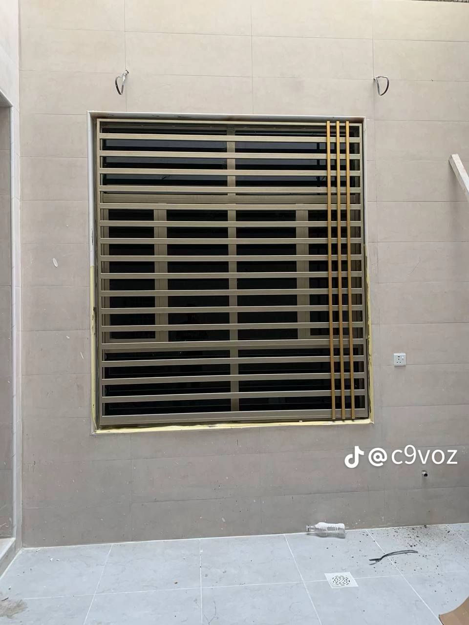 عرض جديد سعر المتر شباك وباب 40 الف فقط اختار النموذج العجبك وعوف الباقي علينة 🤝🏻⛓️‍💥
وخليك متميز وية حدادة سيف الوائلي 🧍🏻‍♂️

 سوي تاك لكل شخص عندة بناء  🚪

جايك بيدك ☕وجكارتك🚬 واستمتع بل صور 📸

اسعار خاصه لاصحاب البيوت الابنيه الكاملة 🏢

 معمل حدادة سيف الوائلي ابو أيليا 

لعمل كافه اعمال الحداده ابواب ـ شبابيك ـ كتائب ـ ابواب خارجية  - مراجيح 🔳🔨

 العنوان ـ كوت ـ حي الحكيم قرب المجسر 

تخفيضات»»»»
 ﷼» » سعر المتر ملم ونص تركي الشباك 45 الباب 50 
﷼»  » سعر 2 ملم ثقيل تركي  الشباك 60 الباب 65 

الاستفسار مراسله الصفحه او اتصل ع الرقم
 التالي ***********
عرض جديد سعر المتر شباك وباب 40 الف فقط �
