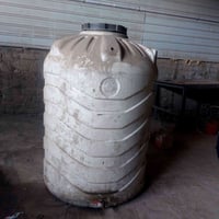 للبيع تانكي كاز ٢٠٠٠ لتر مع كاز ١٥٠ لتر العنوان بغداد العبيدي  الاستفس...
