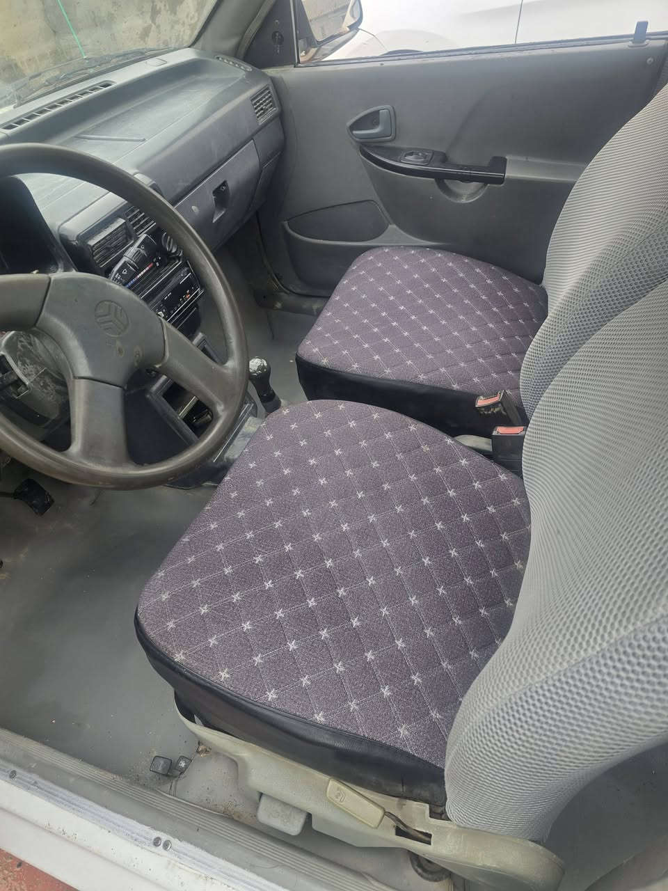 سايبه مديل ١٠ رقم بغداد بسمي تحويل مباشر مكينه وكير مكفولا تخم تاير سياره جاهزه  الاستفسار عل رقم الهاتف *********** مكانه نهروان سعره ٢٨ خاص مامتواجد
