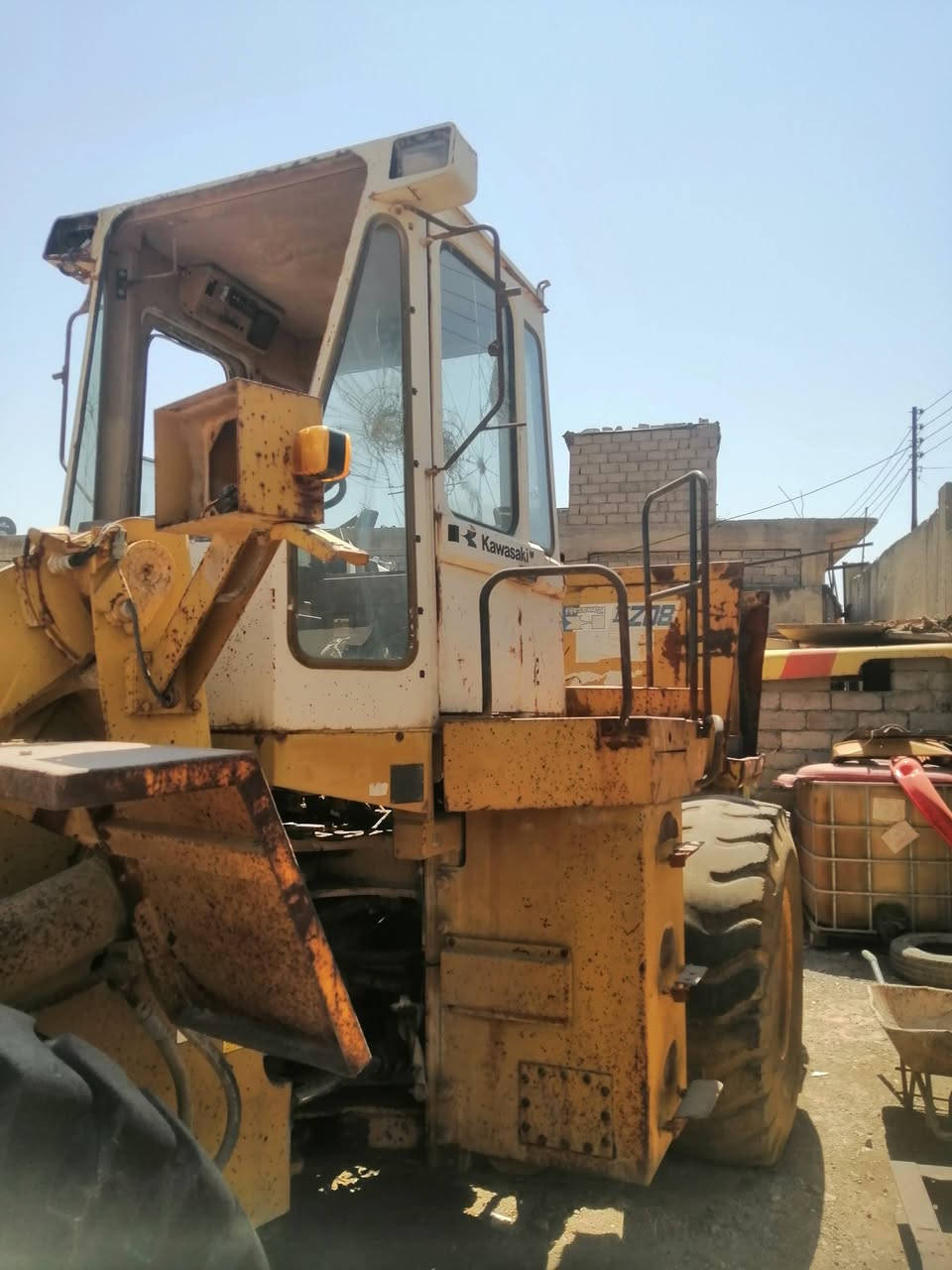 شفل ٨٠ زيت أدوات موصل وادي اعكاب السعر ١٠٠ أو بيها مجال الي يرغب الاتصال بل رقم ***********
